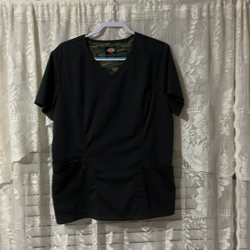 Dickies Scrub top dark grey XL like new